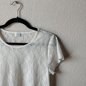 (SOLD ON INSTA) NWT ARITZIA WILFRED CHAISE T-SHIRT